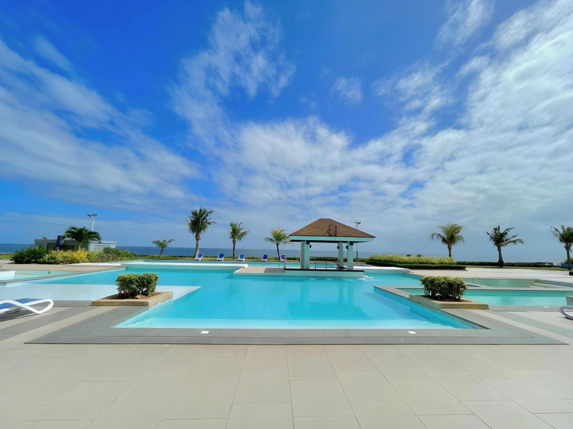 Arterra Seaview Resort Lapu-Lapu City Exterior foto